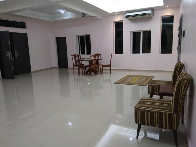Others 5, Bonsai Homestay Kluang - B17, Kluang