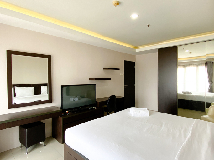 Bedroom 2, Spacious and Restful 1BR Tamansari Semanggi Apartment By Travelio, Jakarta Selatan