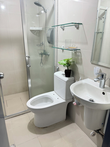 Bathroom, Baelone Property, Quezon City