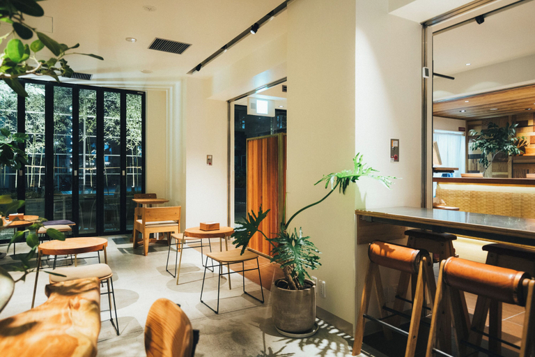 Food & Drinks 4, Meander Osaka, Osaka