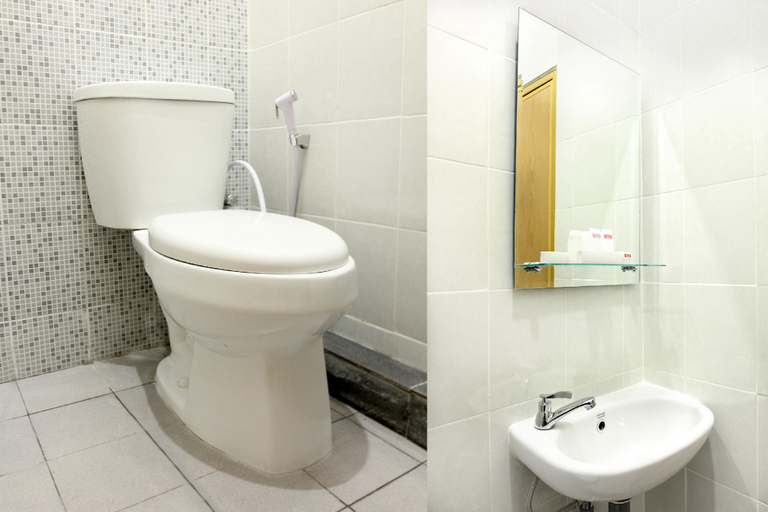 Bathroom 4, Hotel O Rumah Ayub Syariah, Jakarta Selatan