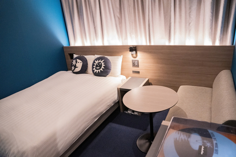 Bedroom 3, Hotel She, Osaka, Osaka