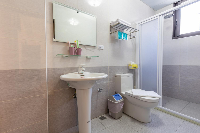 Bathroom 1, Huitaro Homestay, Hualien