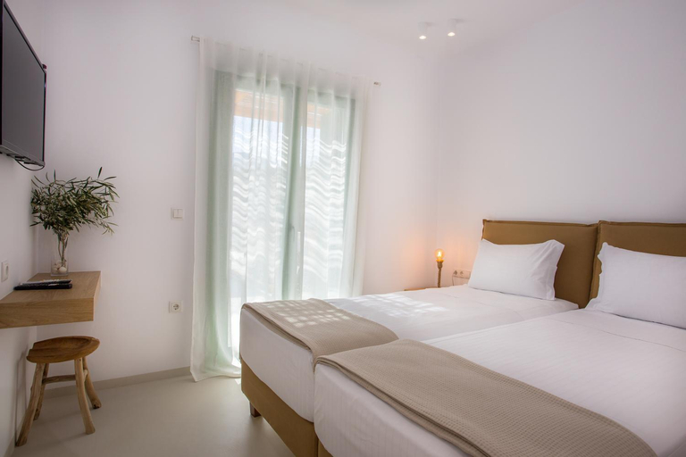 Others 4, Onar Villas Skyros, Central Greece