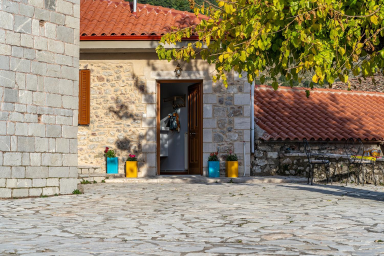 Others 5, Koukou Spitiko, Peloponnese