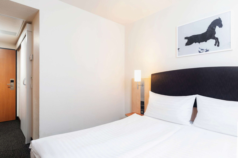 Bedroom 4, IntercityHotel Wien, Wien