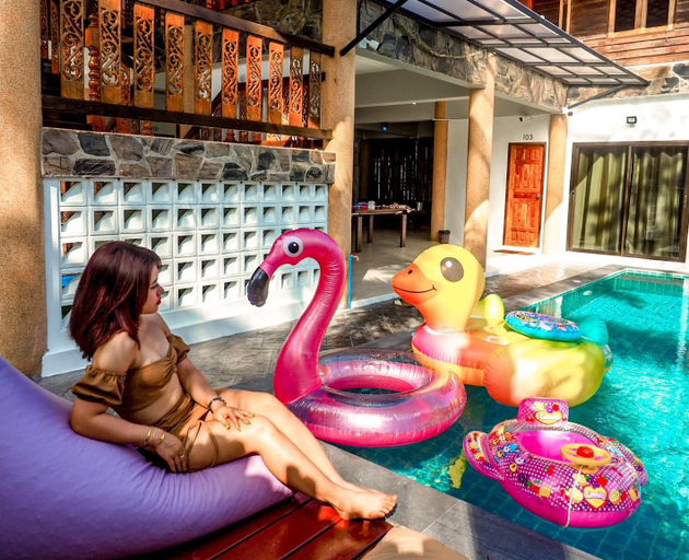 Sport & Beauty 3, Avita Pool Villa, Sichon