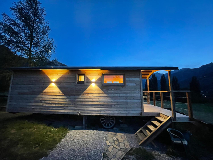 Others 4, Alpine love shack, Hautes-Alpes