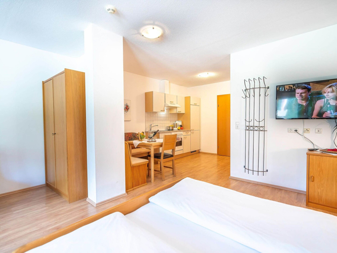 Bedroom 2, Apartment Neustift near Stubai Glacier, Innsbruck Land