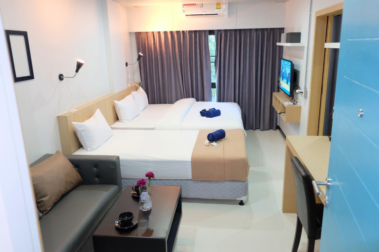 Bedroom 12