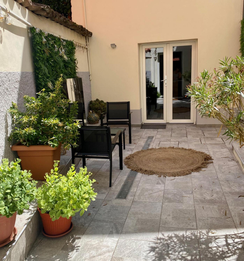 Others 5, MAISON REBECCA, Modena