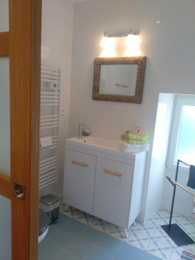 Bathroom 3, La Petite Maison dans la Prairie, Deux-Sèvres