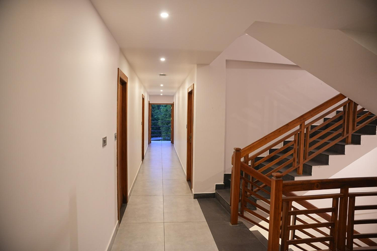 Others 4, Silverstone Inn, Ernakulam