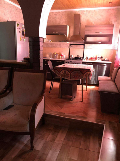 Others 3, Eye Hostel, Zugdidi