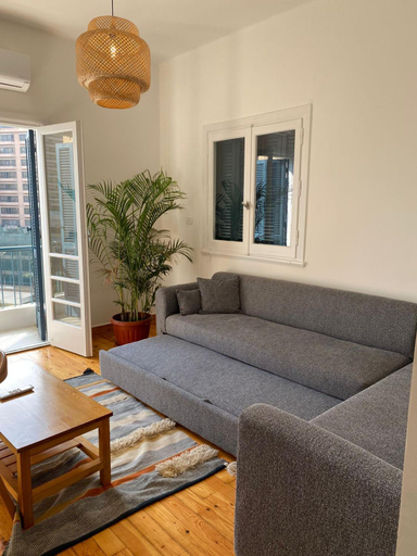 Others 3, Dokki I Madina Apt I 2min to Nile, Ad-Duqi