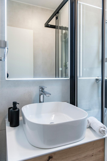 Bathroom 2, Time Off Studio Apartment (b), Dubrovnik