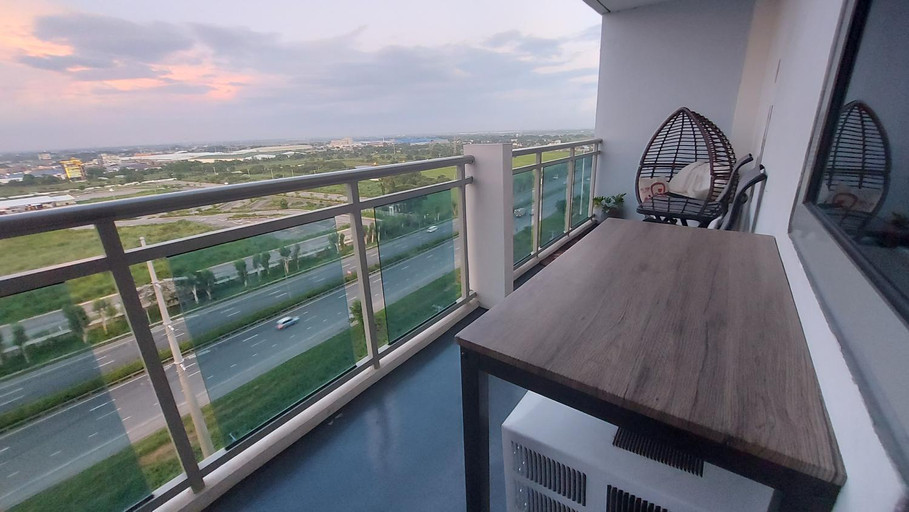 Exterior & Views 5, SDC lovely place azure north, San Fernando City