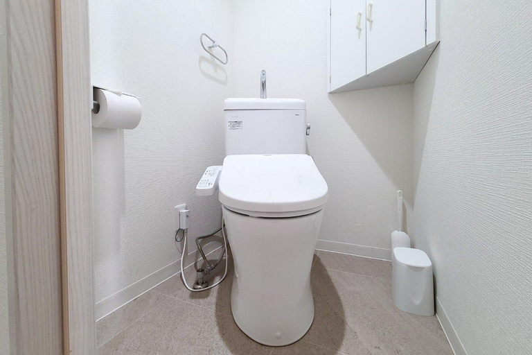 Bathroom 3, BLUE Motomachi なんば-心斎橋エリア, Osaka