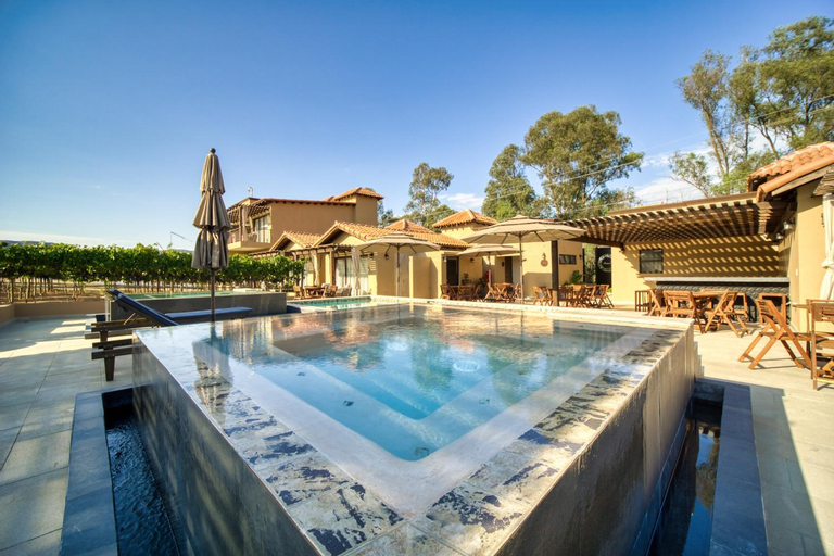 Swimming Pool 15