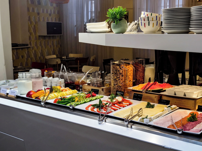 Food & Drinks 5, Apartments Embassy by LH, Praha 6