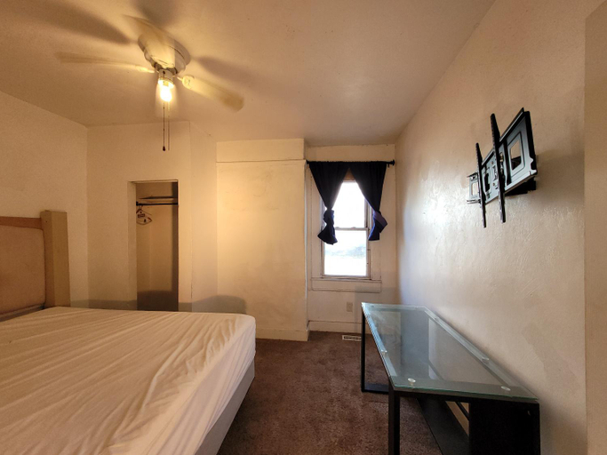 Others 4, Downtown Norfolk private room D1, Norfolk