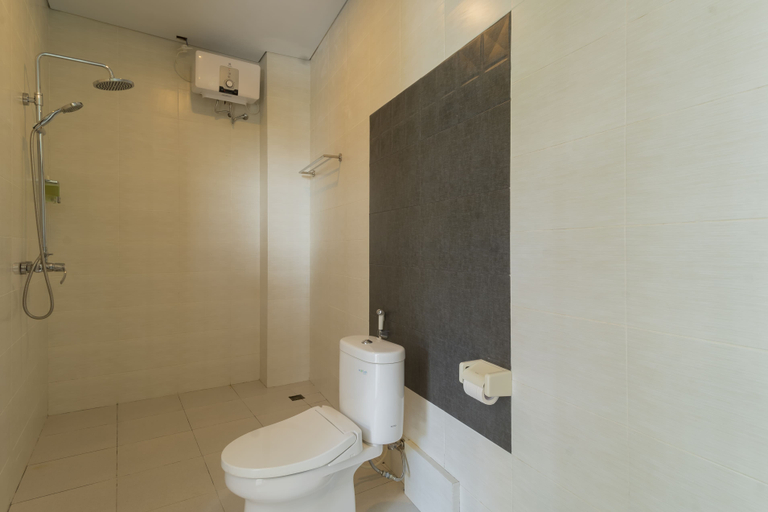 Bathroom 4, Govardhan Bungalow, Klungkung
