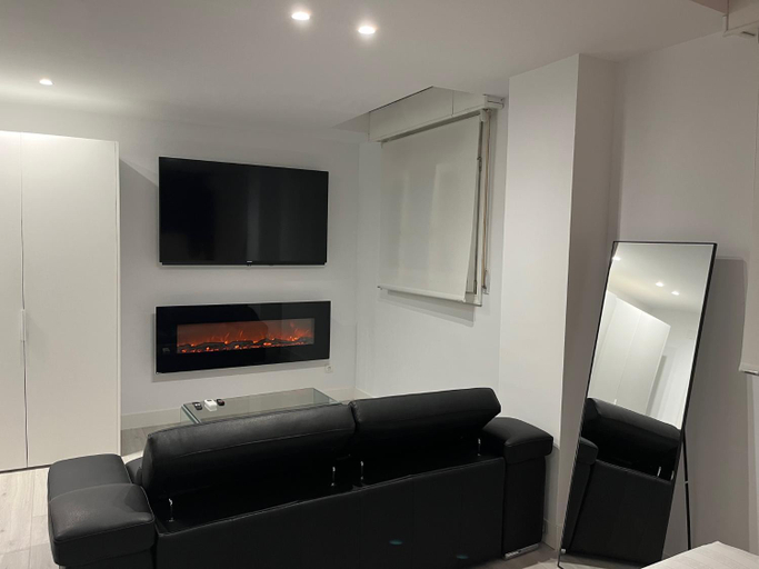 Others 3, H. Pelayo Autocheck-In Suites con Jacuzzi, Cantabria