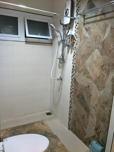 Bathroom 3