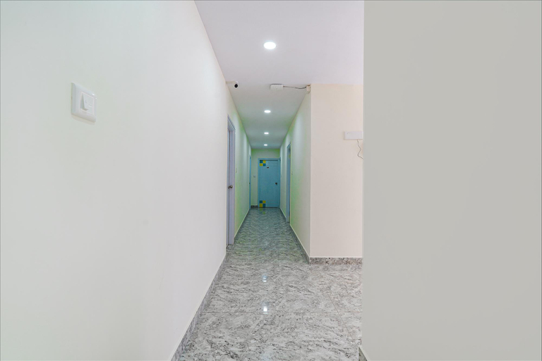 Public Area 2, FabHotel Ivory Pearl Koramangala, Bangalore