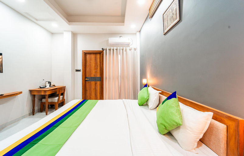 Bedroom 13
