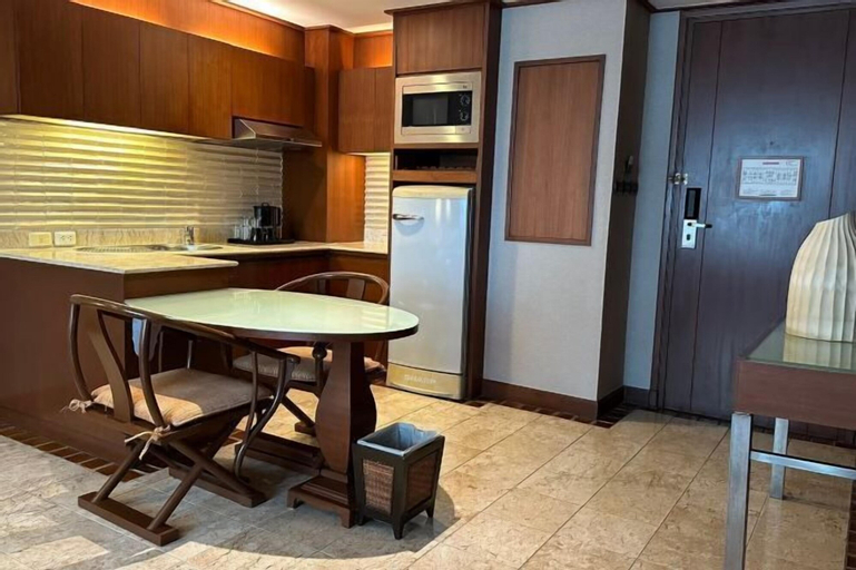 Dining Room 22