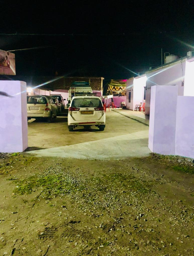 Others 4, tourist lodge, Kangra