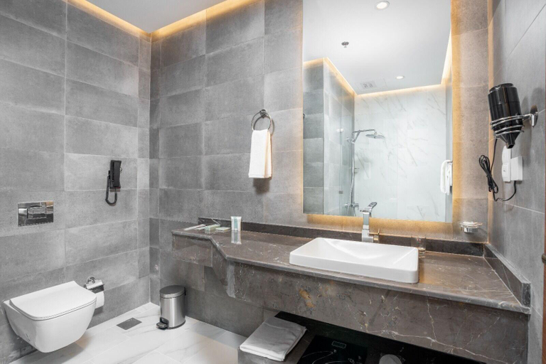 Bathroom, Akasiya Hotel, Doha