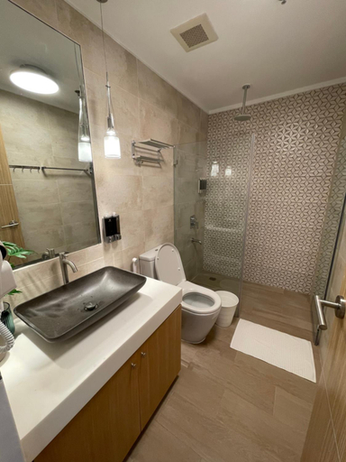 Bathroom 3, 3BD/3BA Penthouse - Tropical Oasis in Pico de Loro, Nasugbu