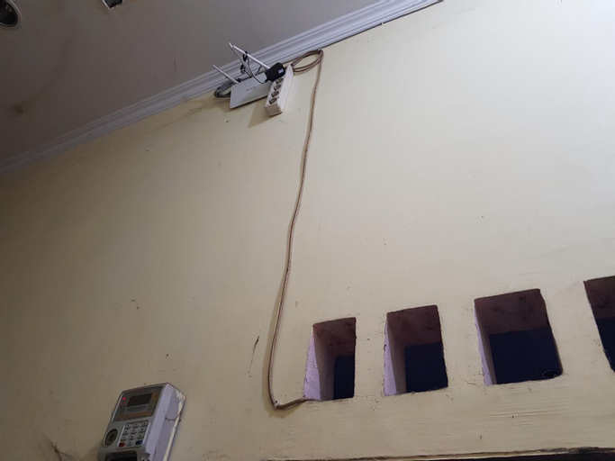 Exterior & Views 1, OYO 93162 Cempaka Syariah, Medan