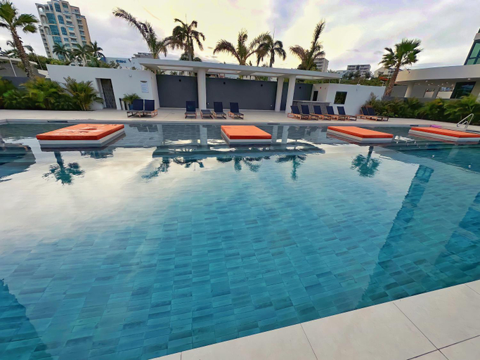 Sport & Beauty, Mullet Bay Suites - Your Luxury Stay Awaits