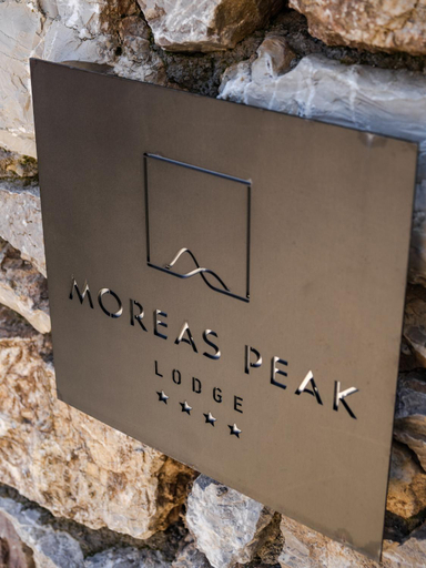 Others 3, Moreas Peak Lodge, Peloponnese