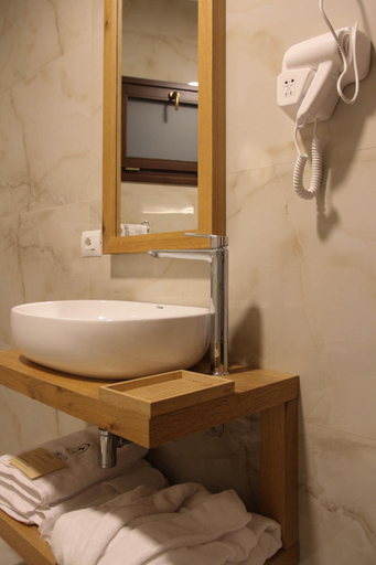 Bathroom 4, Kruja Albergo Diffuso , Inside Kruja Castle, Krujës