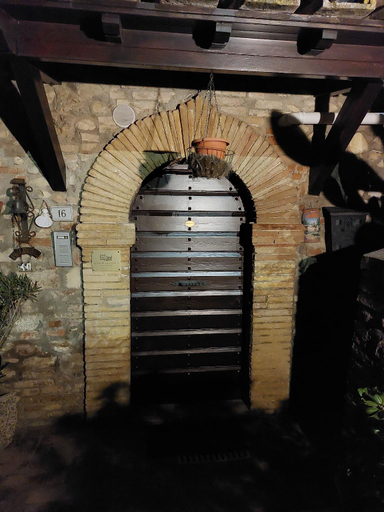 Others 3, L'Antica Sosta, Perugia