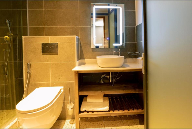 Bathroom 4, BISABO SUITES APARTMENT, Gasabo