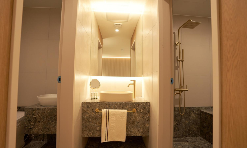Bathroom 3, Brown Dot Hotel Gunsan Terminal, Gunsan