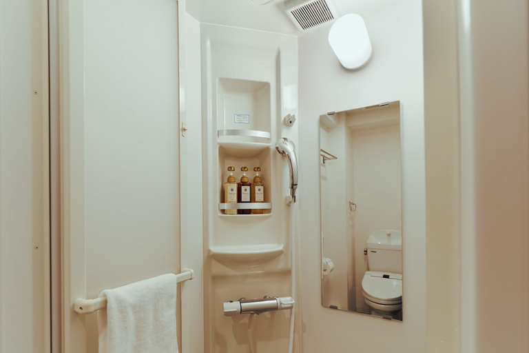 Bathroom 5, R Hotel Namba Daikokucho, Osaka