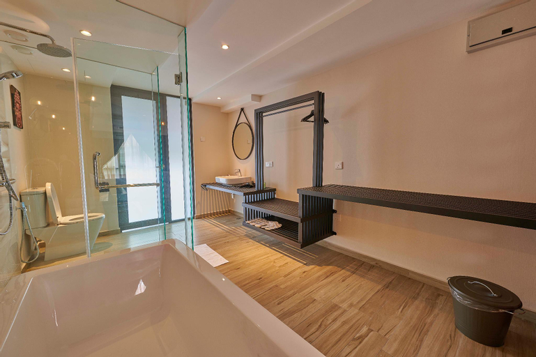 Bathroom 6