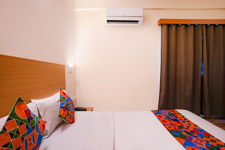 Bedroom 2, FabHotel Royal Sterling, Bangalore