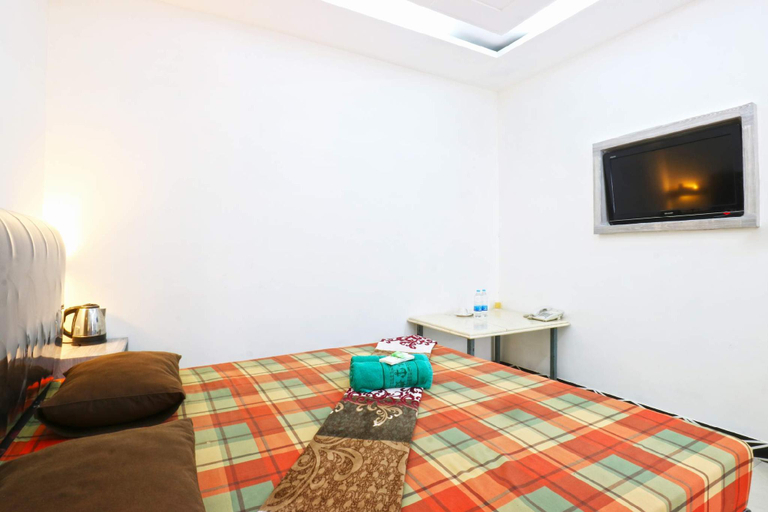 Bedroom 12