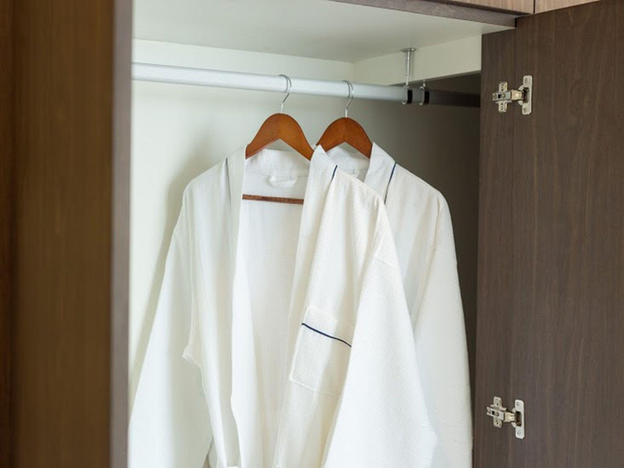 Amenities 9