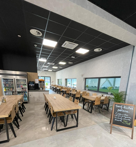 Food & Drinks