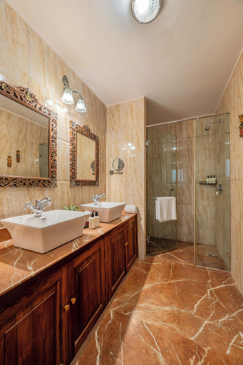 Bathroom 5, Dera Rawatsar - Heritage Hotel, Jaipur
