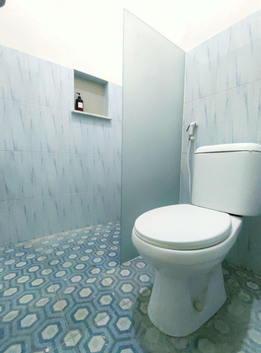 Bathroom 8