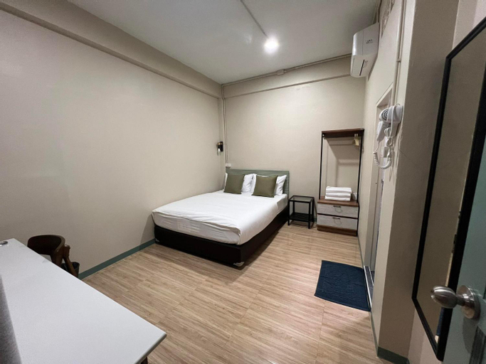 Bedroom 2, Bangwa House - MRT Bangwa Station, Phasi Charoen